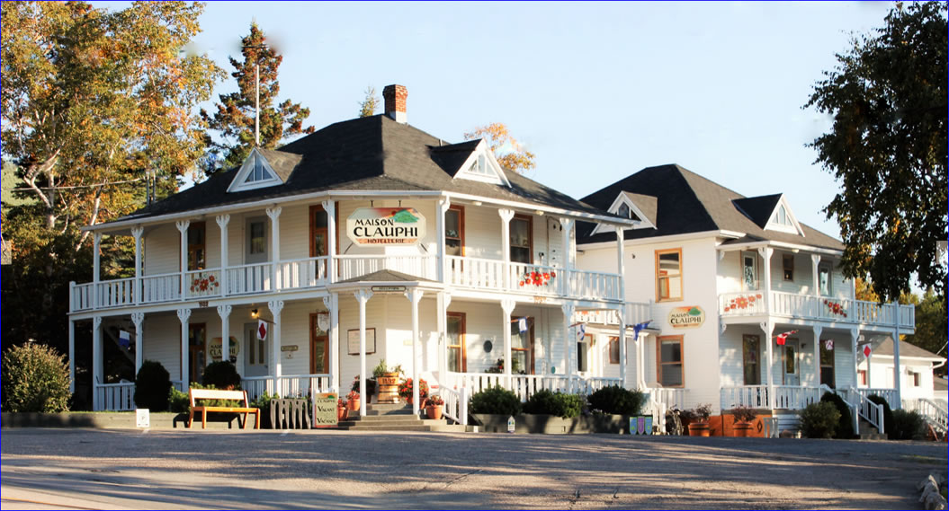 Motel B.&.B Hôtel Tadoussac Québec Canada